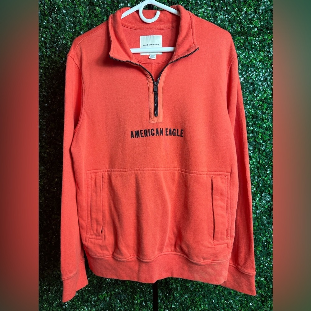 American Eagle Men's Pullover Quarter-Zip Red Medium Sweatshirt
